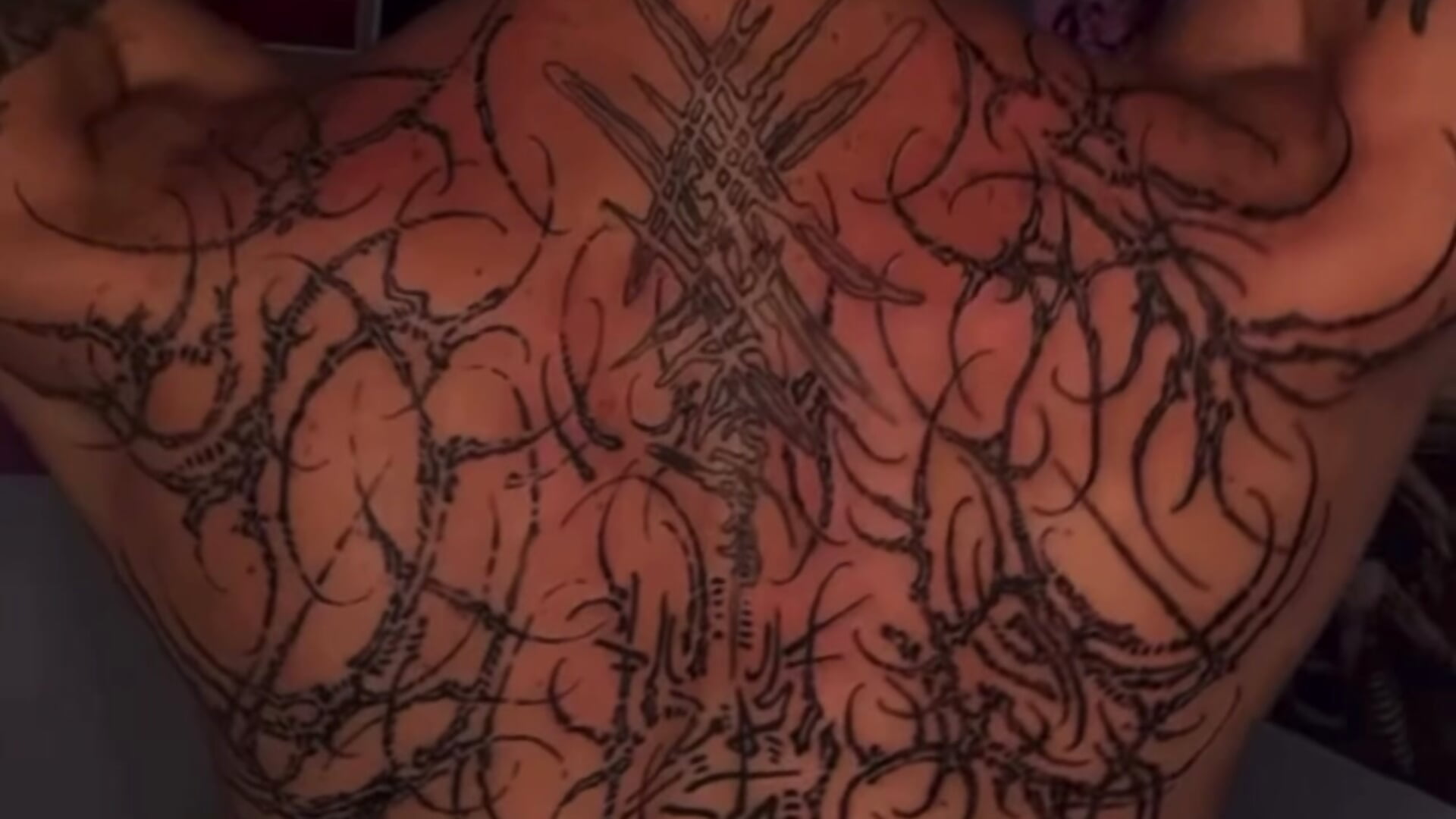my latest ink - vidéo du modèle de showcams ticoboy97
