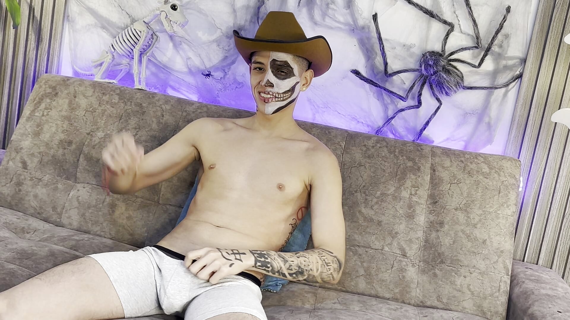 I'm your cowboy - video od modelky/modela Steven_21Cm