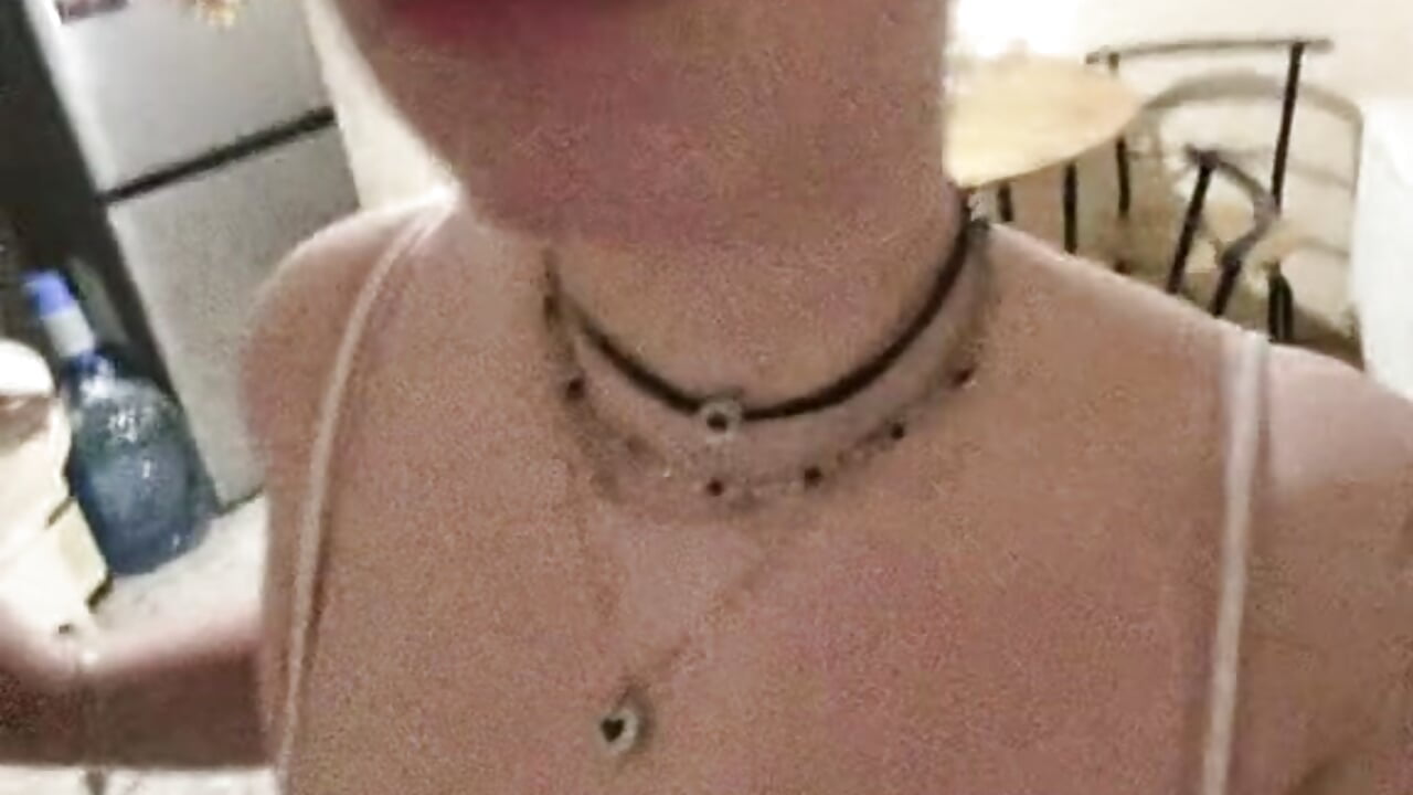 Heheh - video by Lulu_Dii