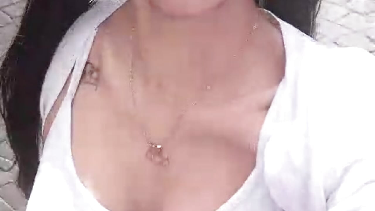 profile-intro-video-1787709034 - video van BRENDASANCHES cam-model
