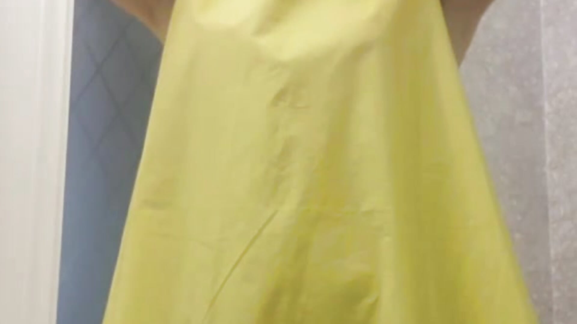 Just me - video di pure_elena modella di cam