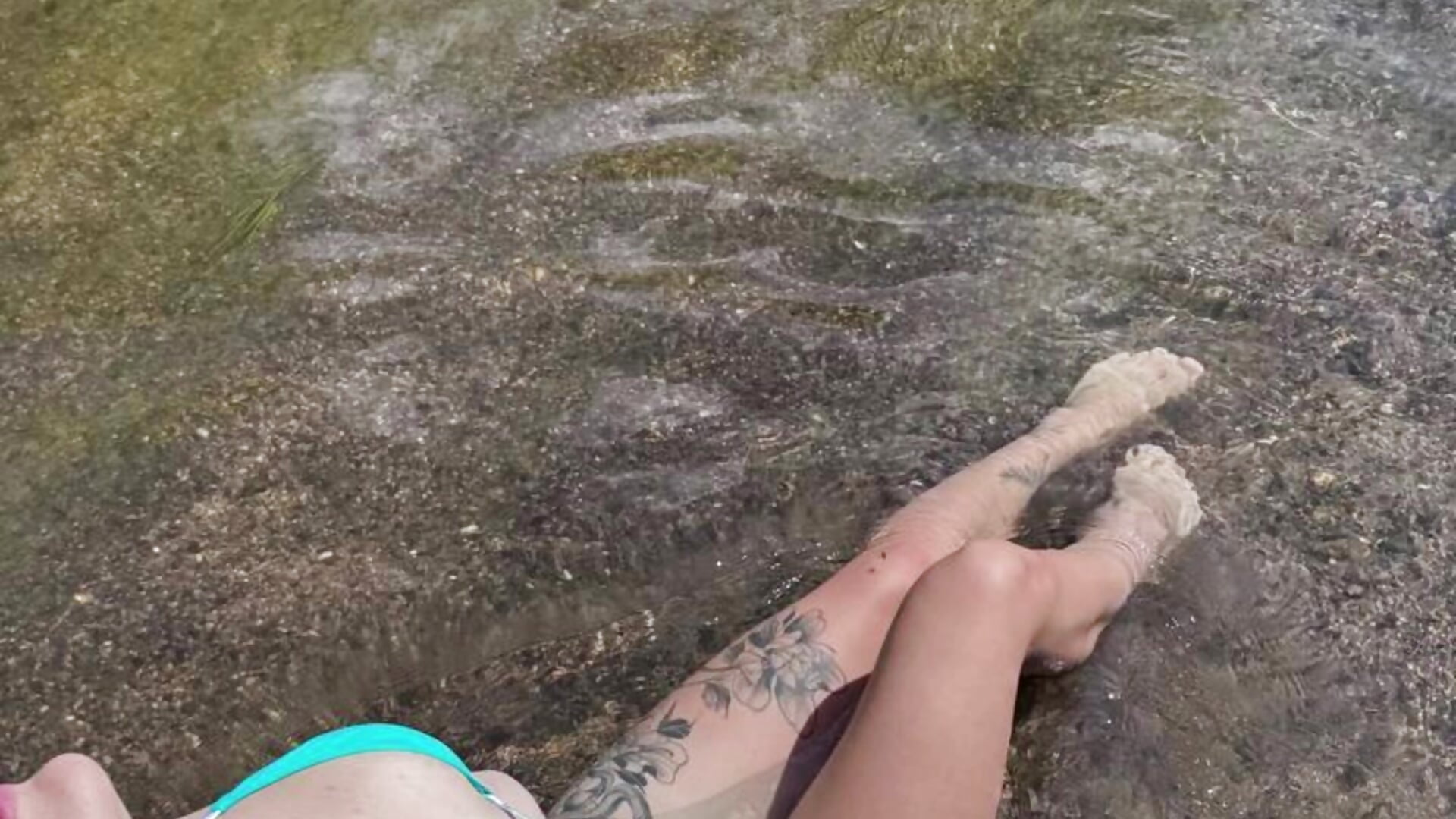 Hey. Let's be friends. - video od modelky/modela Lola_SweetShine