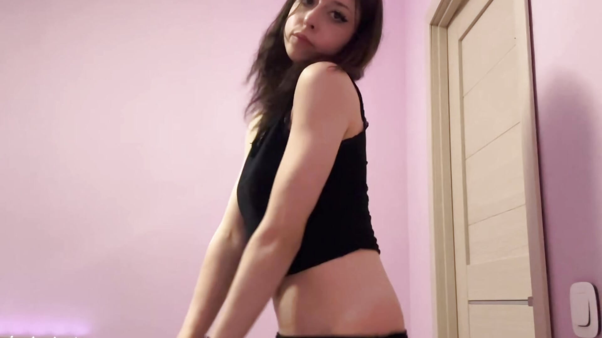 I’m all yours…😈 - video di EvelineStiner modella di cam