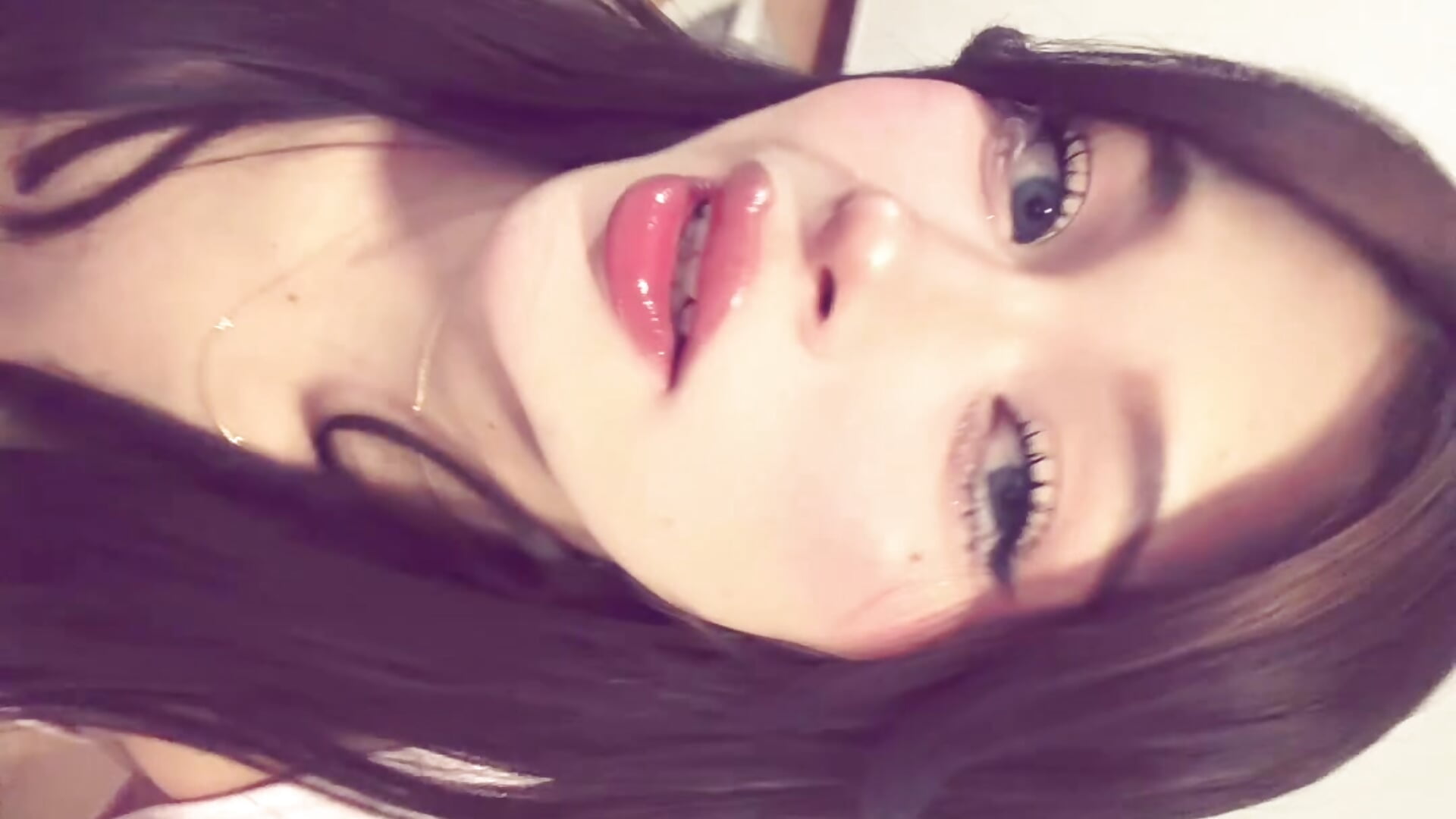 🤍 - video by hanna_uwwu cam model