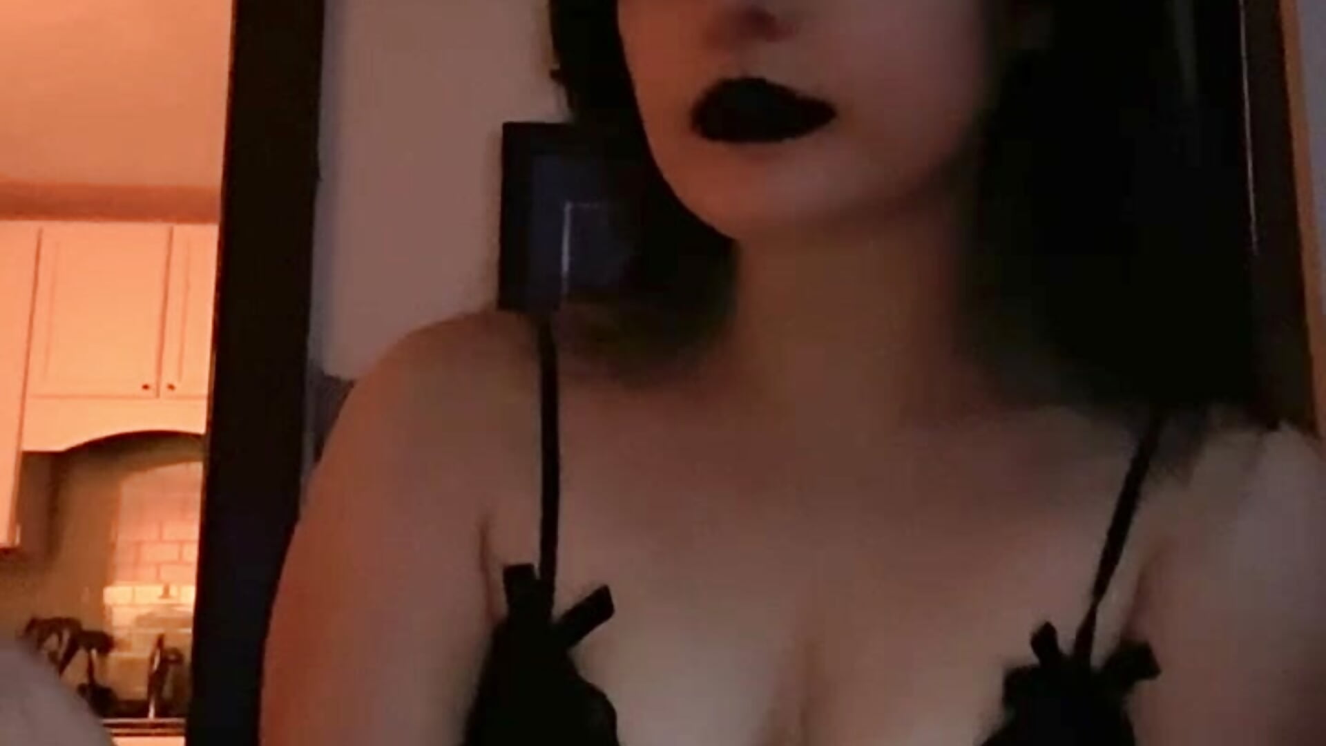 Smoke sesh - vidéo du modèle de showcams VexVValentine