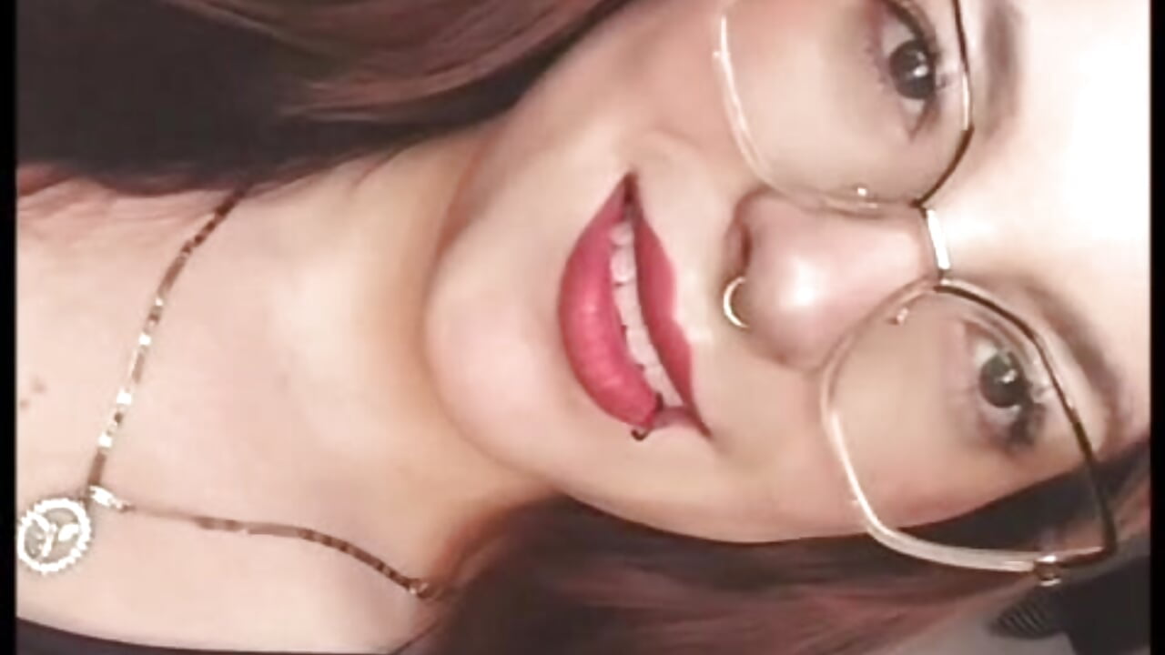 🧊🥰 - video av Jazmin_graygr cam model