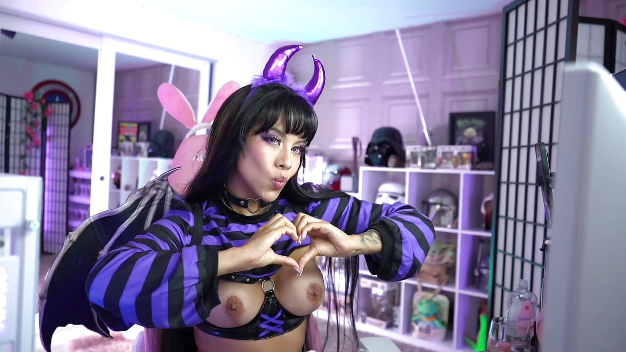 One of my Cosplays - video by WaifuCristal
