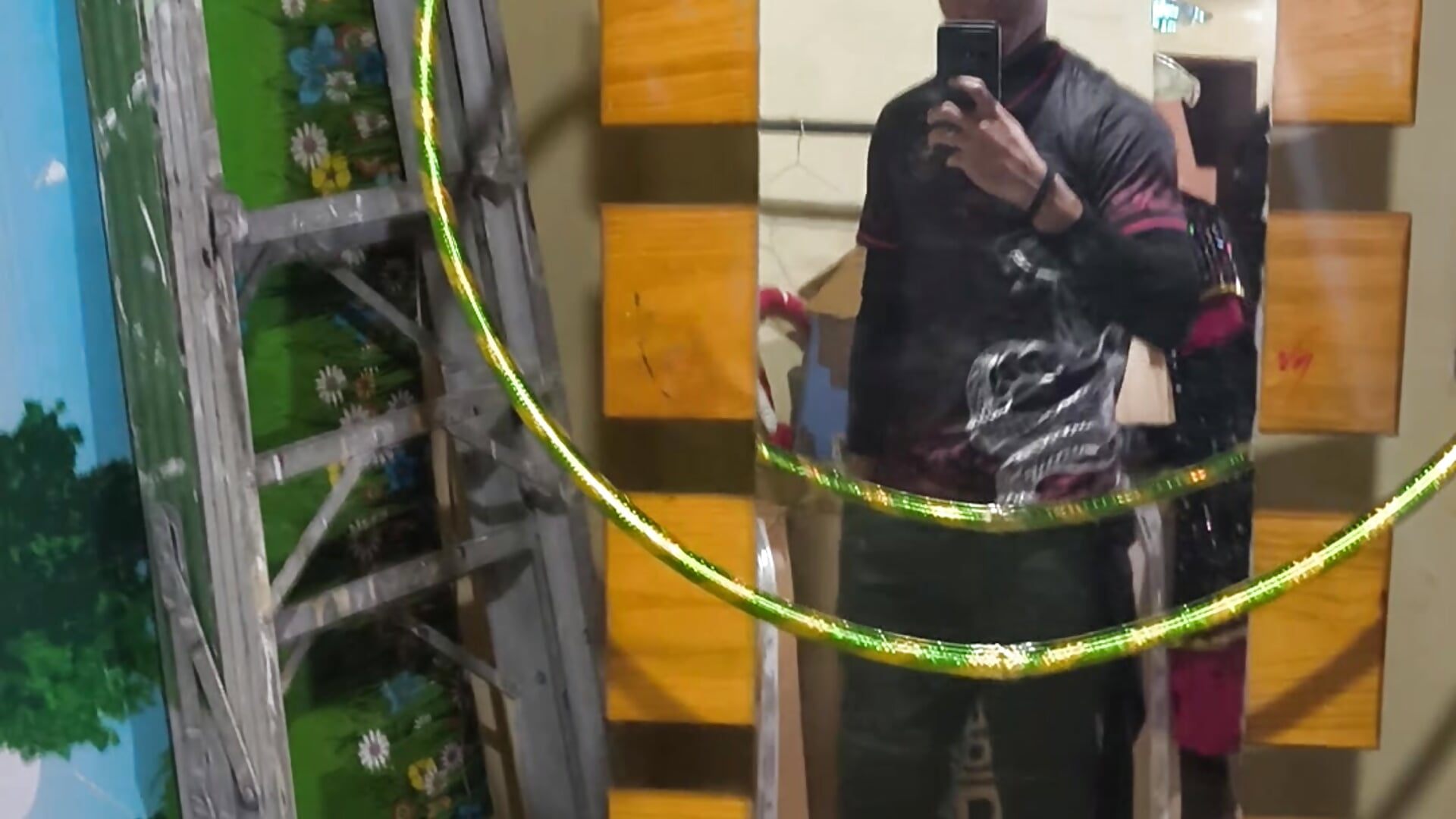 trabajandito - vídeo de FerialMural modelo de câmara