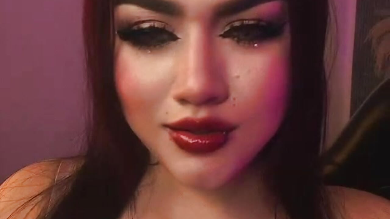 BAD GIRL🔥 - Vídeo de Ellen_mackencie, modelo de vídeos