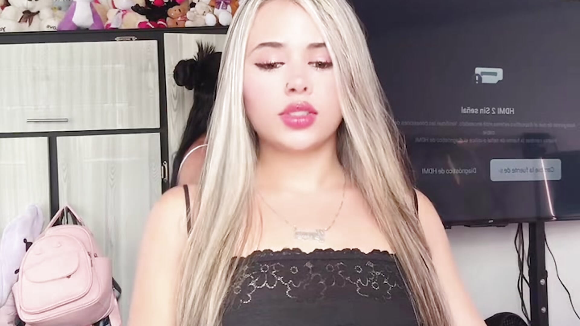 20e61709939e442786cce285bc486f58 - video oleh model kamera Mia_Blake07