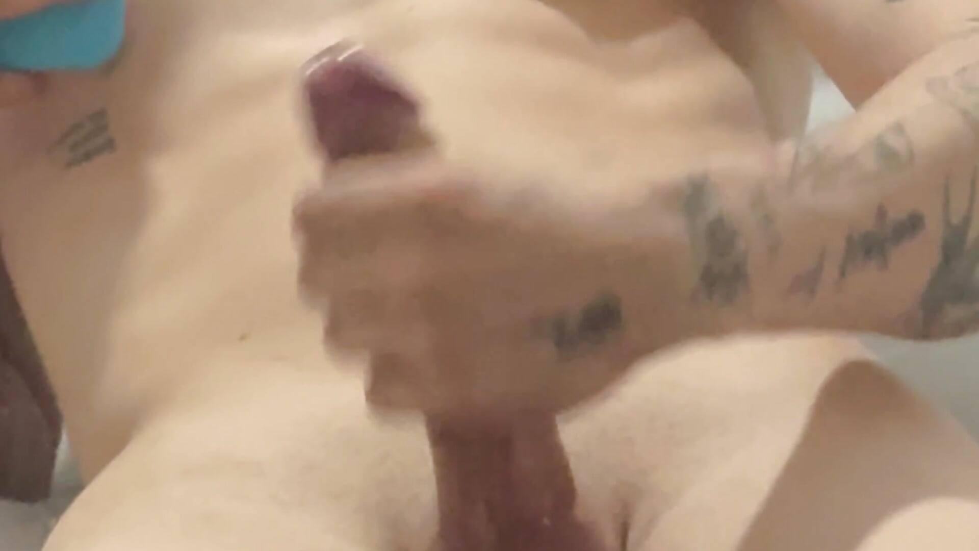 Gozando 💦 – video od webkamerové modelky NovinnGB