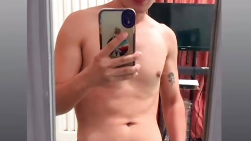 I AM BOXER – video od webkamerové modelky Sebastie_