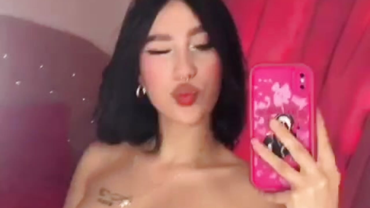 Hi Love 😈 - clip cu sasha_brunettee model videochat