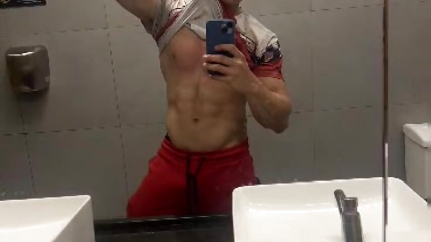 Post Training Check 👀 - vidéo du modèle de showcams nico_zack
