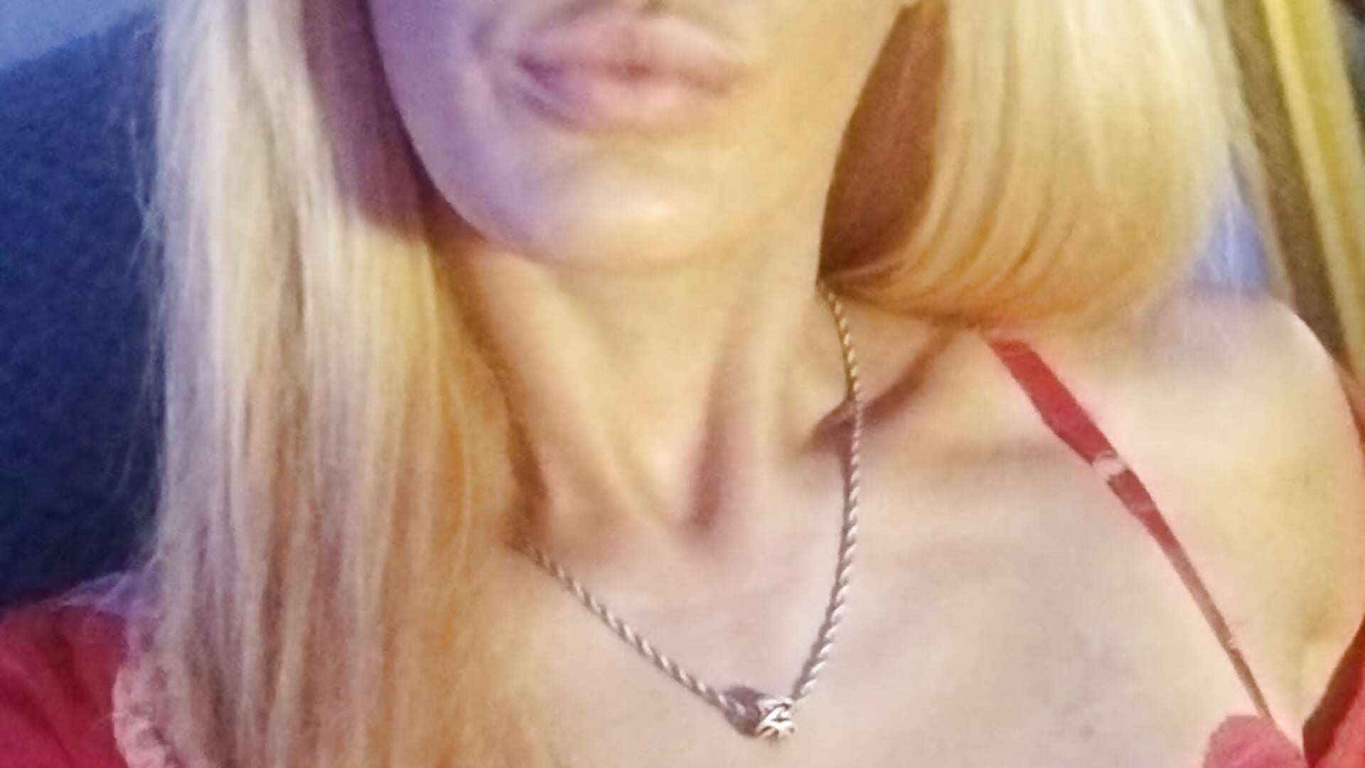 1000038294 - video di NovaLorenX modella di cam