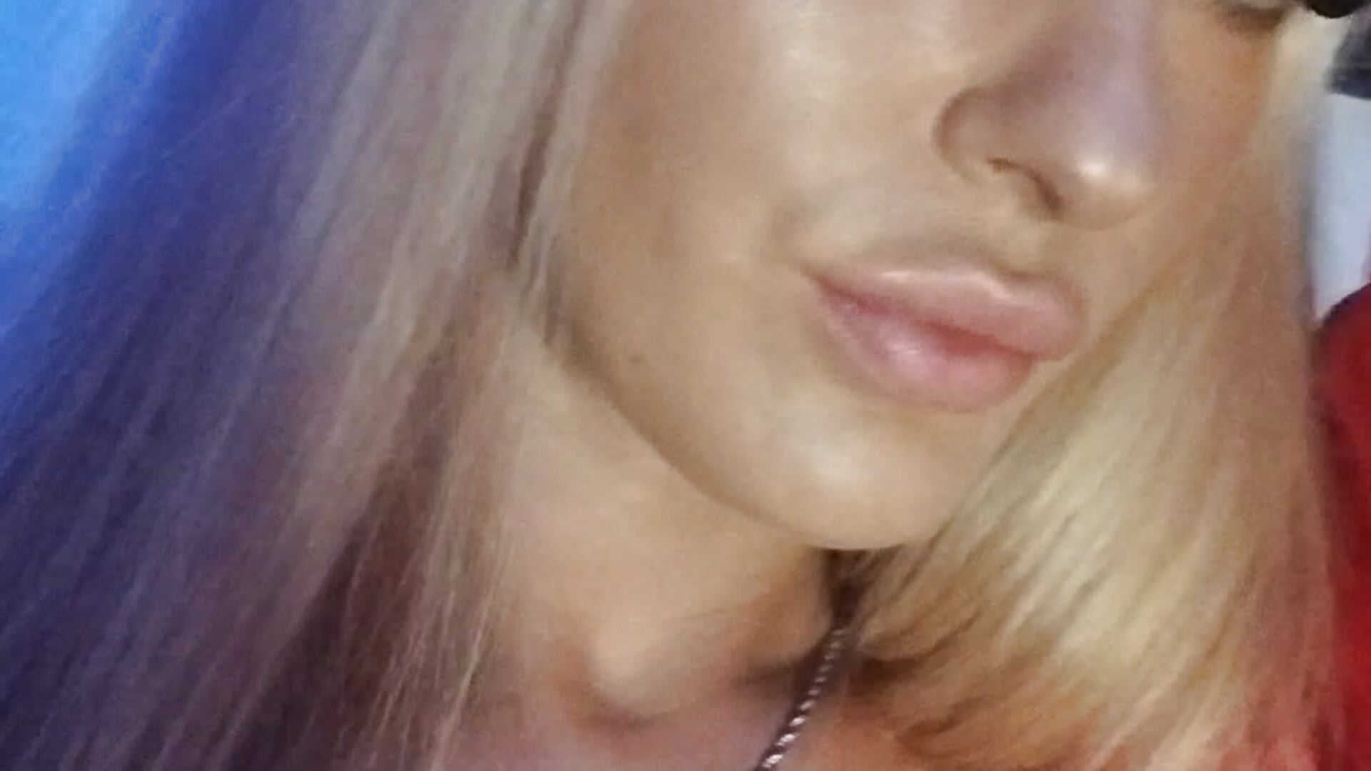 Mee - video di NovaLorenX modella di cam