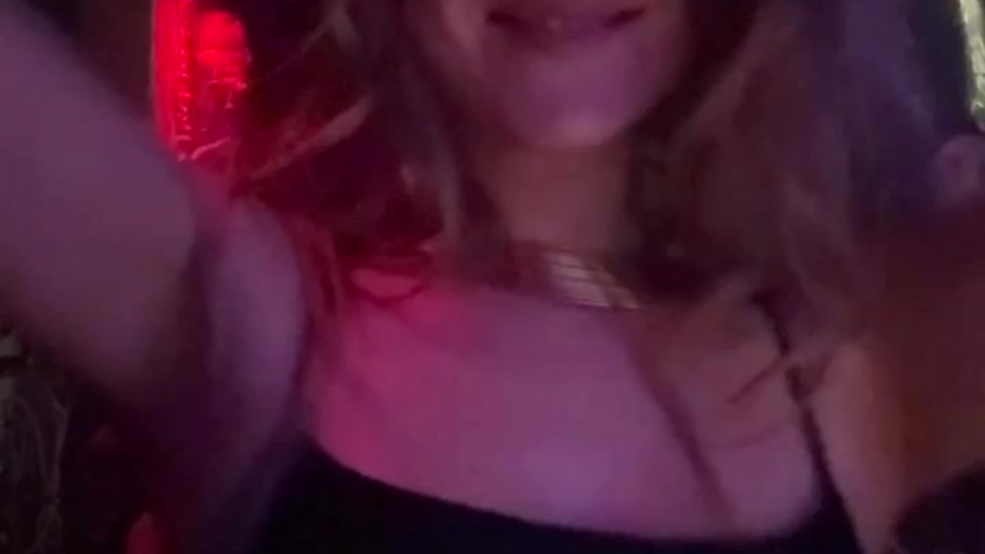 Dance all night – video af LustfulDiana cam-model