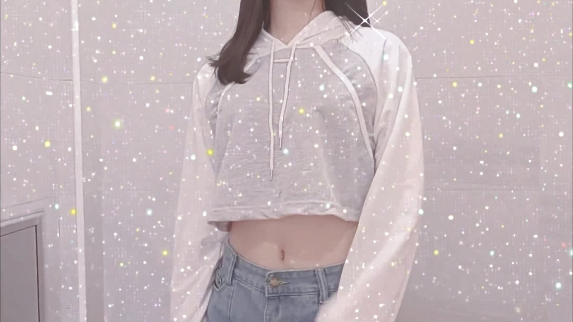 這個腰夠會扭嗎～ - video di Nina_777_ modella di cam