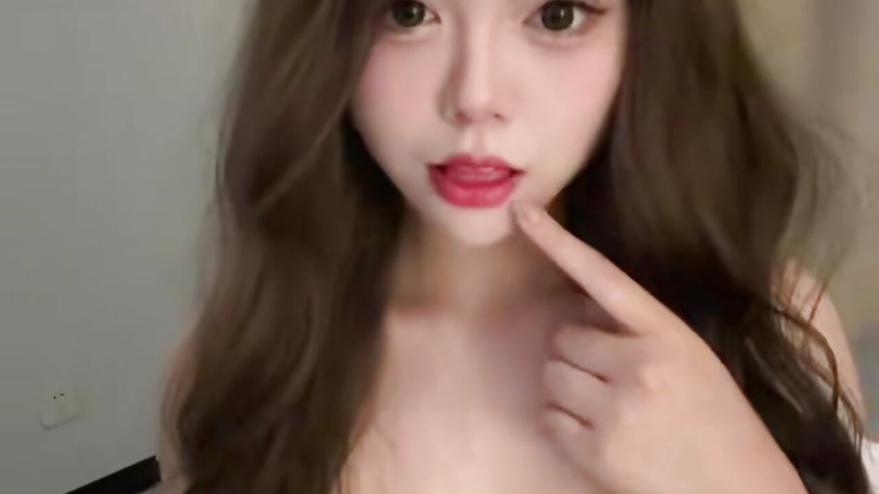 profile-intro-video-1786113866－カメラキャストの260807niniの動画