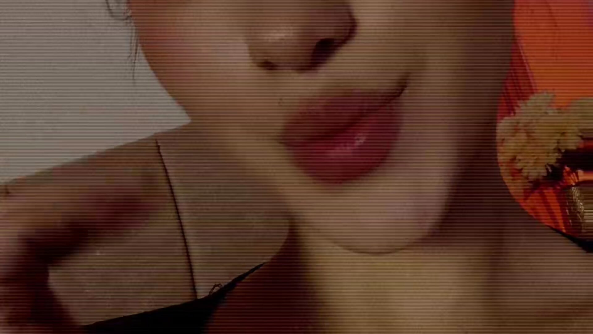 Hi! - video od modelky/modela QueenVictoria1