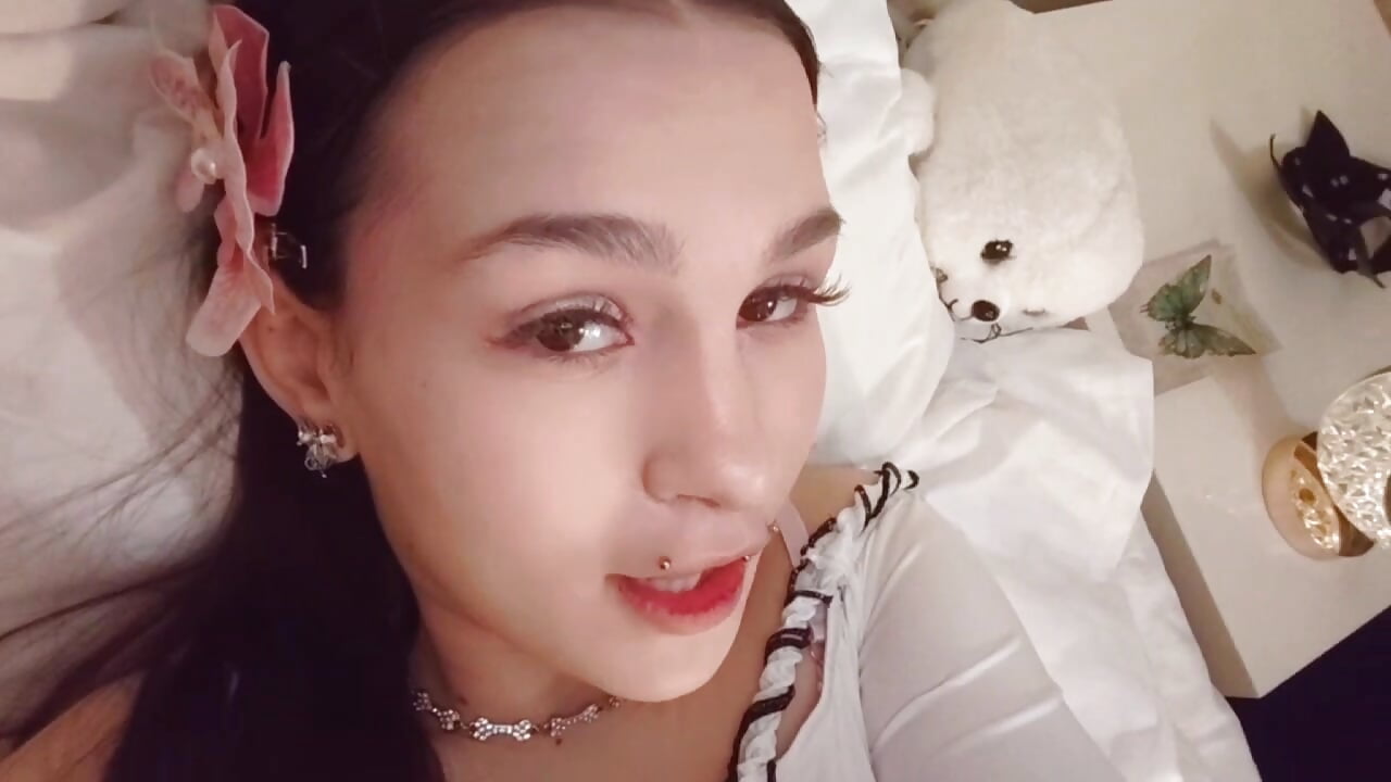 grrrr – video modela na kameri bunny_boozy