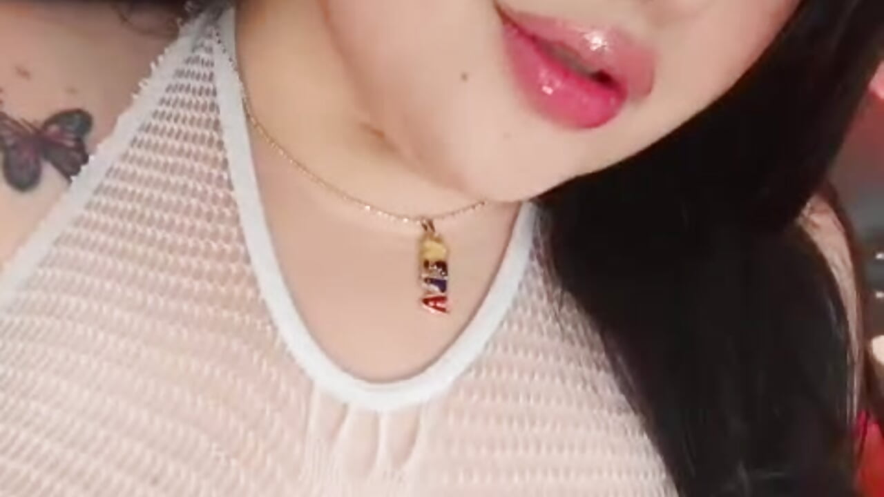 WhatsApp Video 2026-08-13 at 3,13,44 PM (1) – video modela na kameri Camila_Pietri