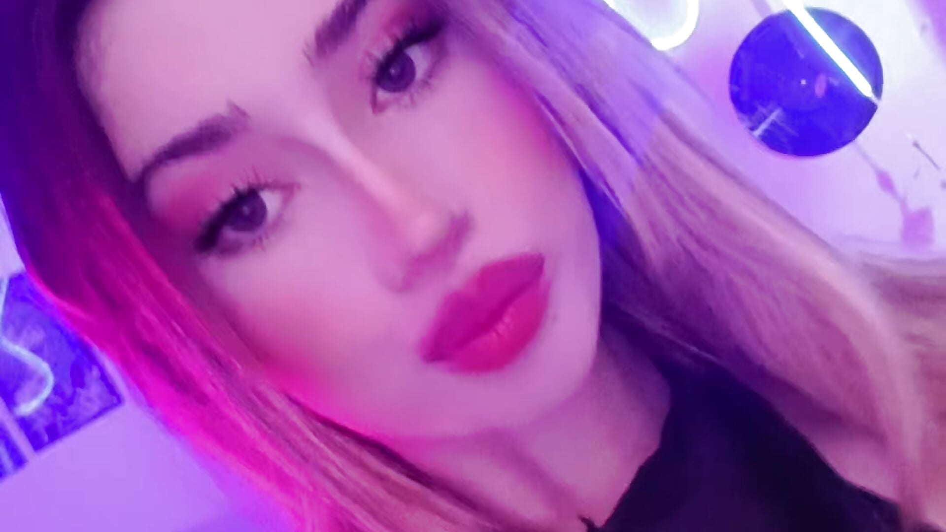 I'm your favorite schoolgirl / soy tu colegiala favorita – video af LilyMoon2