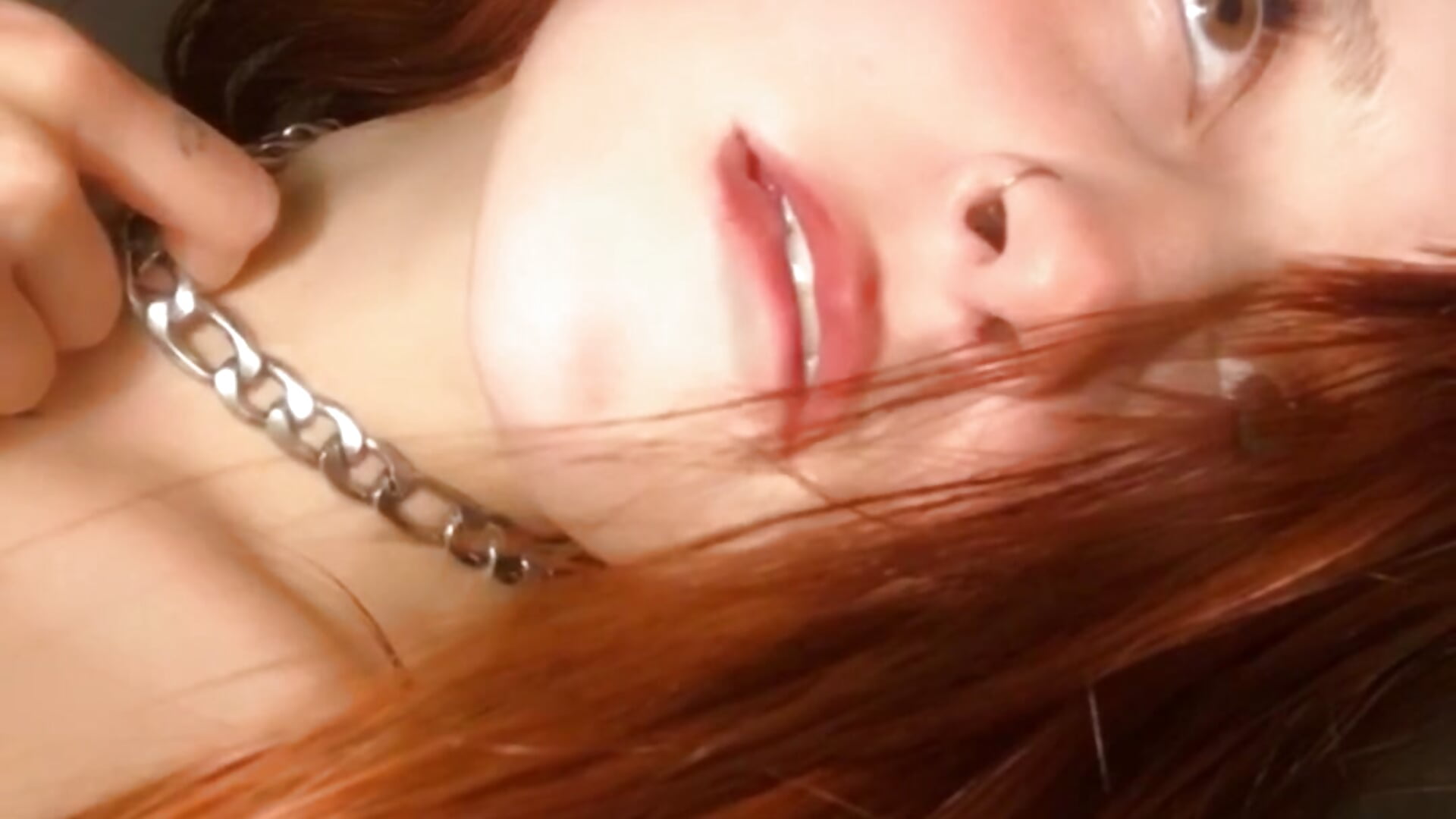Piercing - clip cu amber_erotics model videochat
