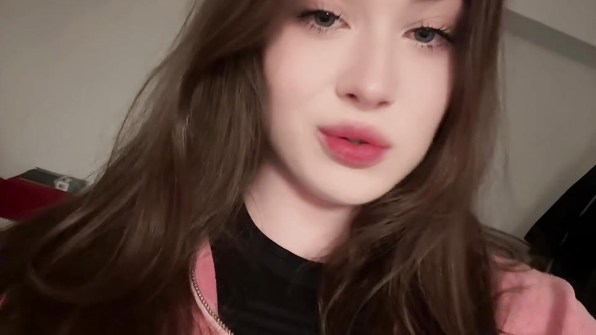 Lipsync #5 – video od webkamerové modelky mistyridge