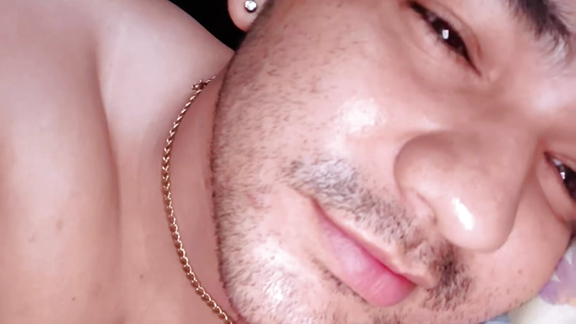 Yo puedo ser tuyo – video od webkamerové modelky DDQuint2