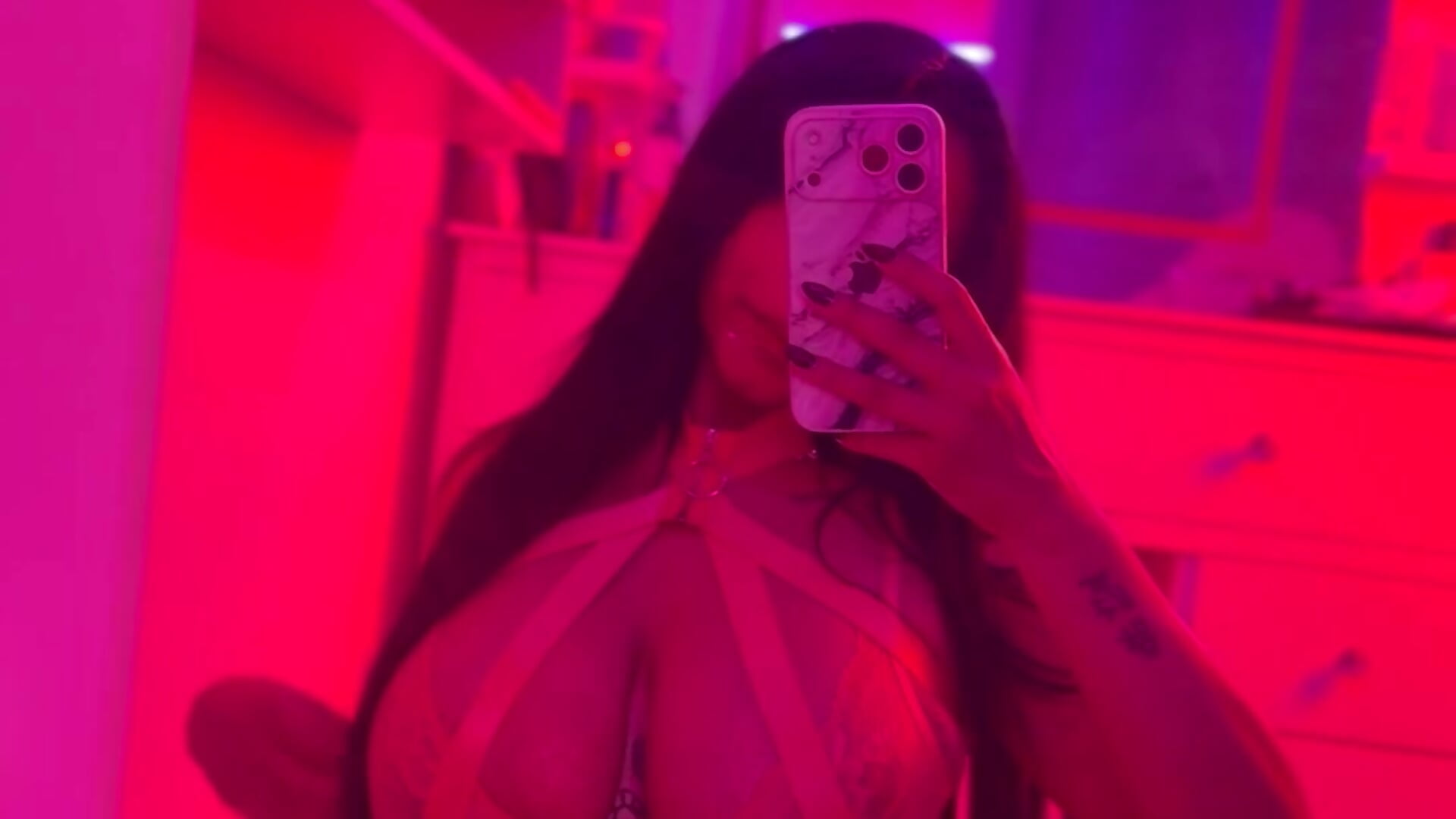 Me💘 - video by Madeleinesummerrr cam model