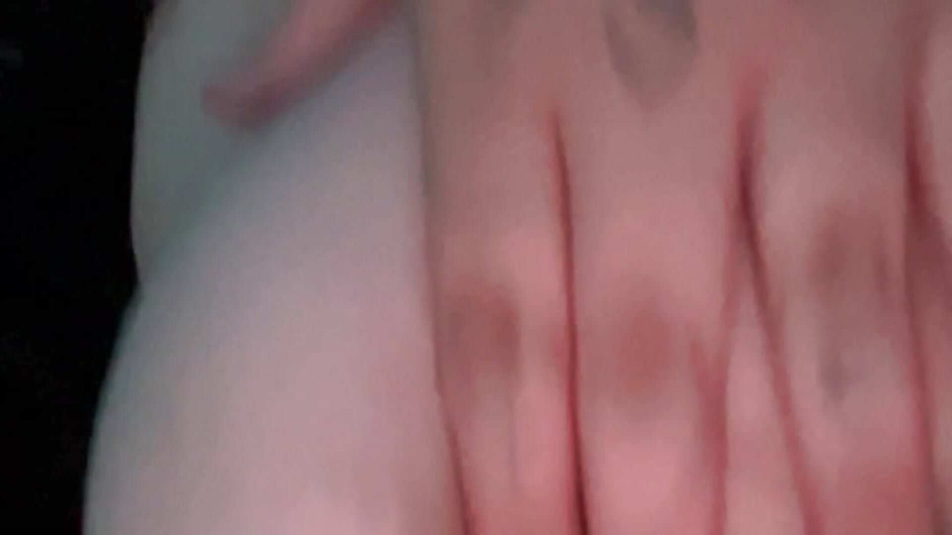 Masturbation with boobs out/Face