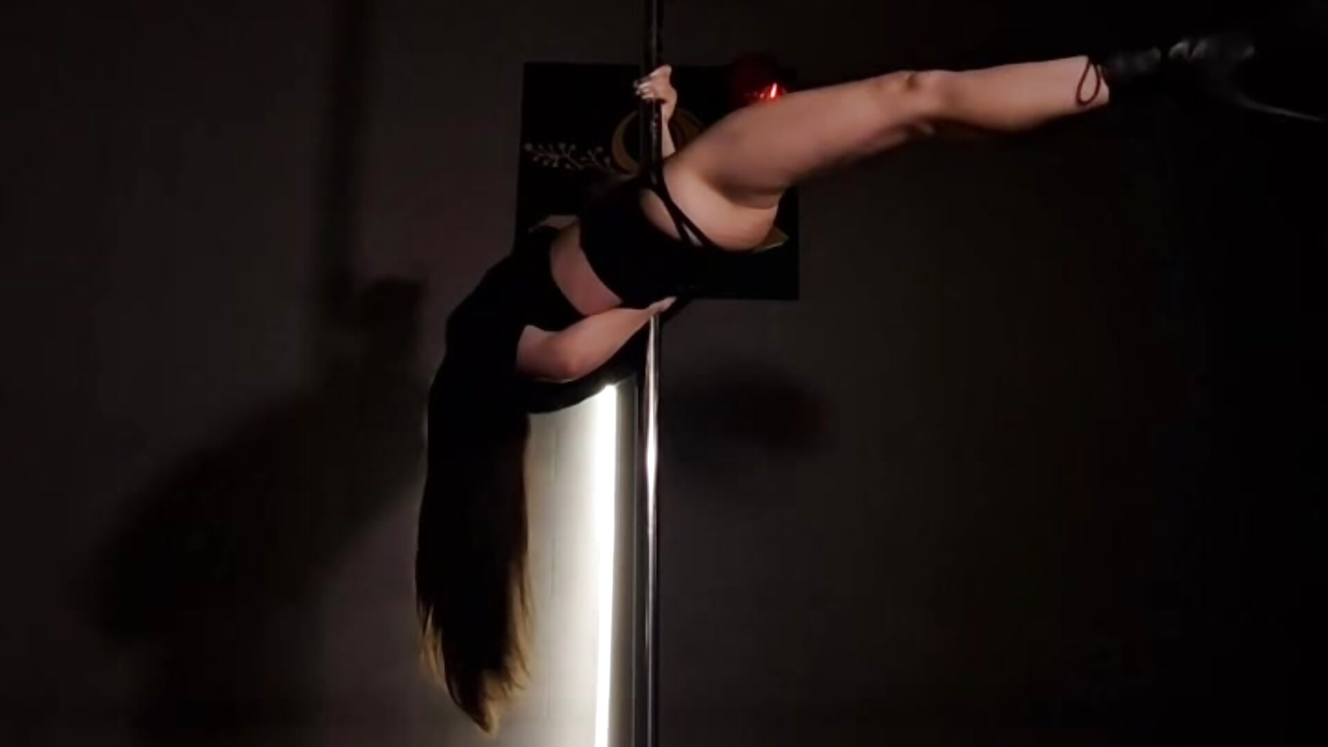 😋😋😋 – video modela na kameri missevelyn__