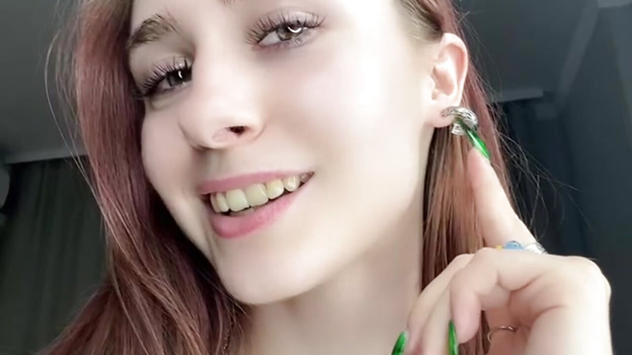 my piercing - видео от уебкам модела UteHelland