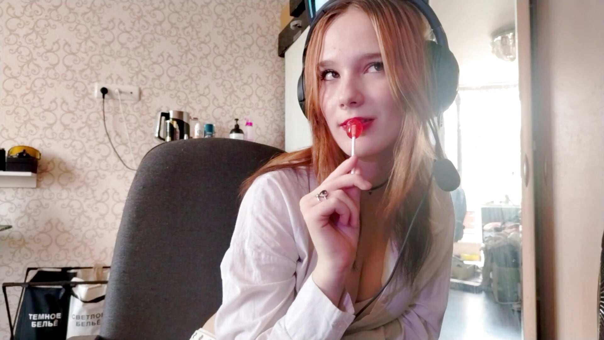 Lolpop - clip cu LeanZealand model videochat