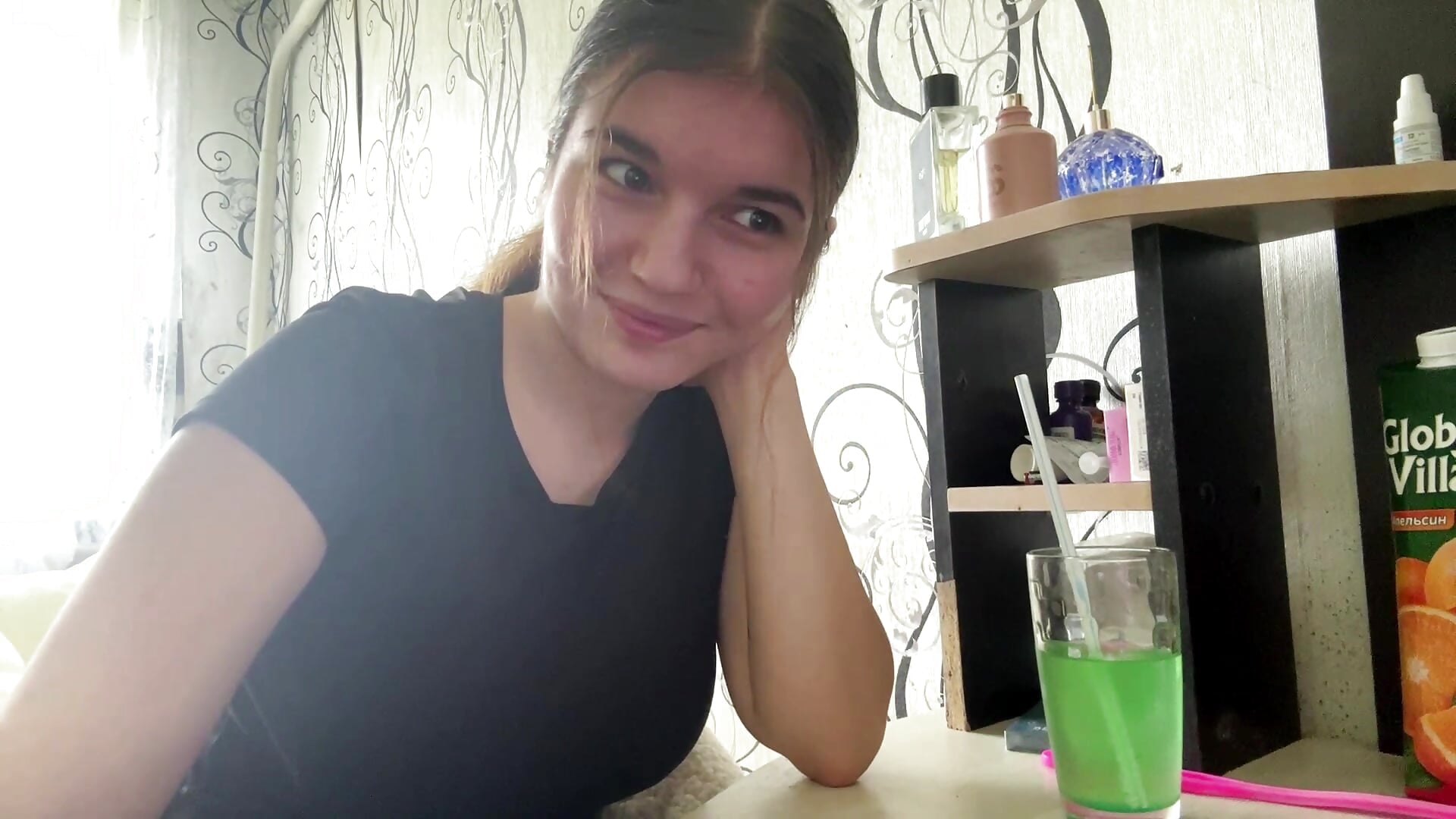 just me – video af LynetteBeavis cam-model