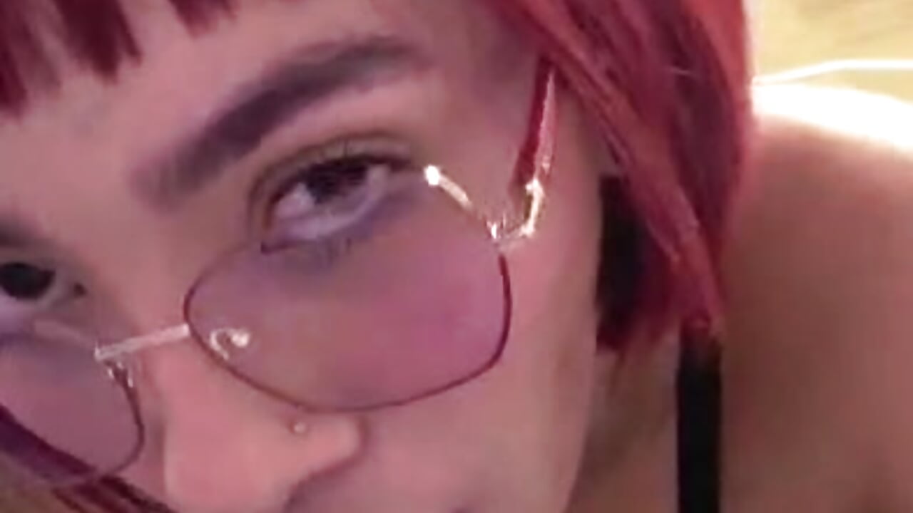 Nice blowjob 🫣 - vidéo du modèle de showcams Tori_Valentine0