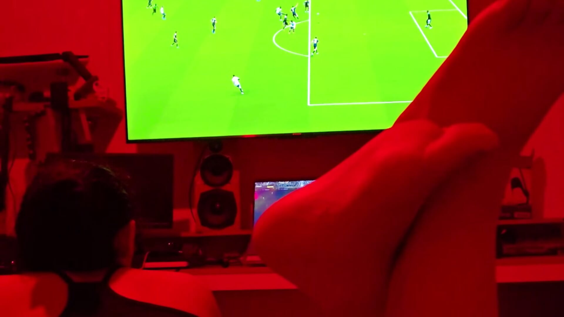 Jugando :$ - βίντεο μοντέλου mili-hot