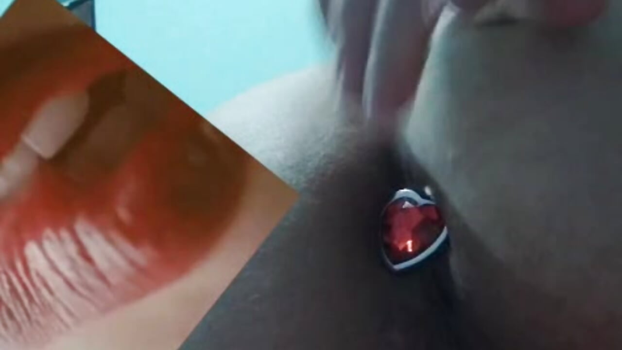 plug no cuzinho - Vídeo de DrGoodGirl, modelo de vídeos