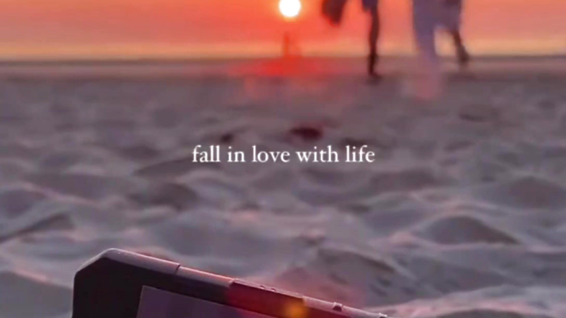 Love - video van SunMoonFucksss cam-model