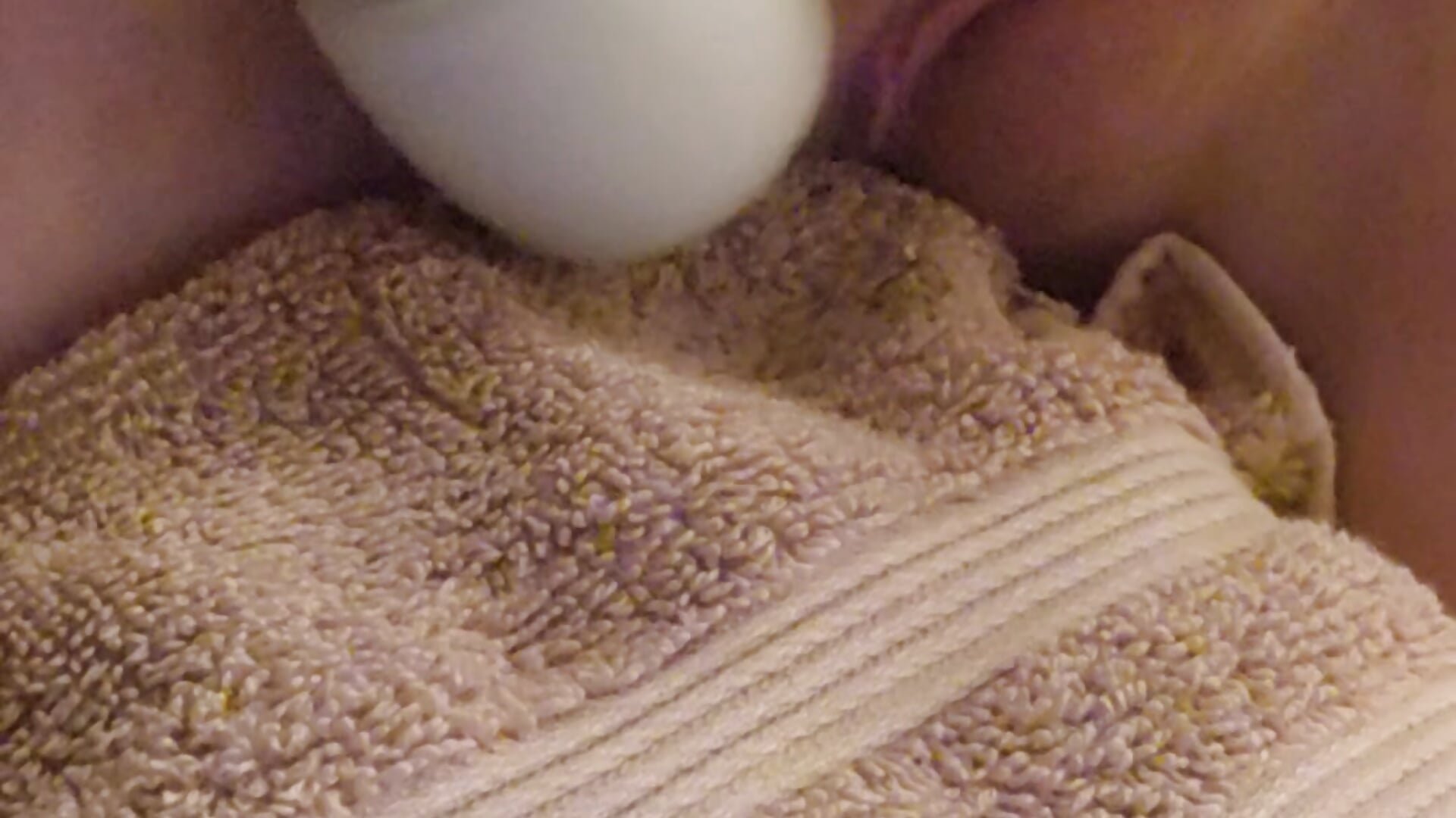 Yummy - vídeo de la modelo de cam Femininefirexo1
