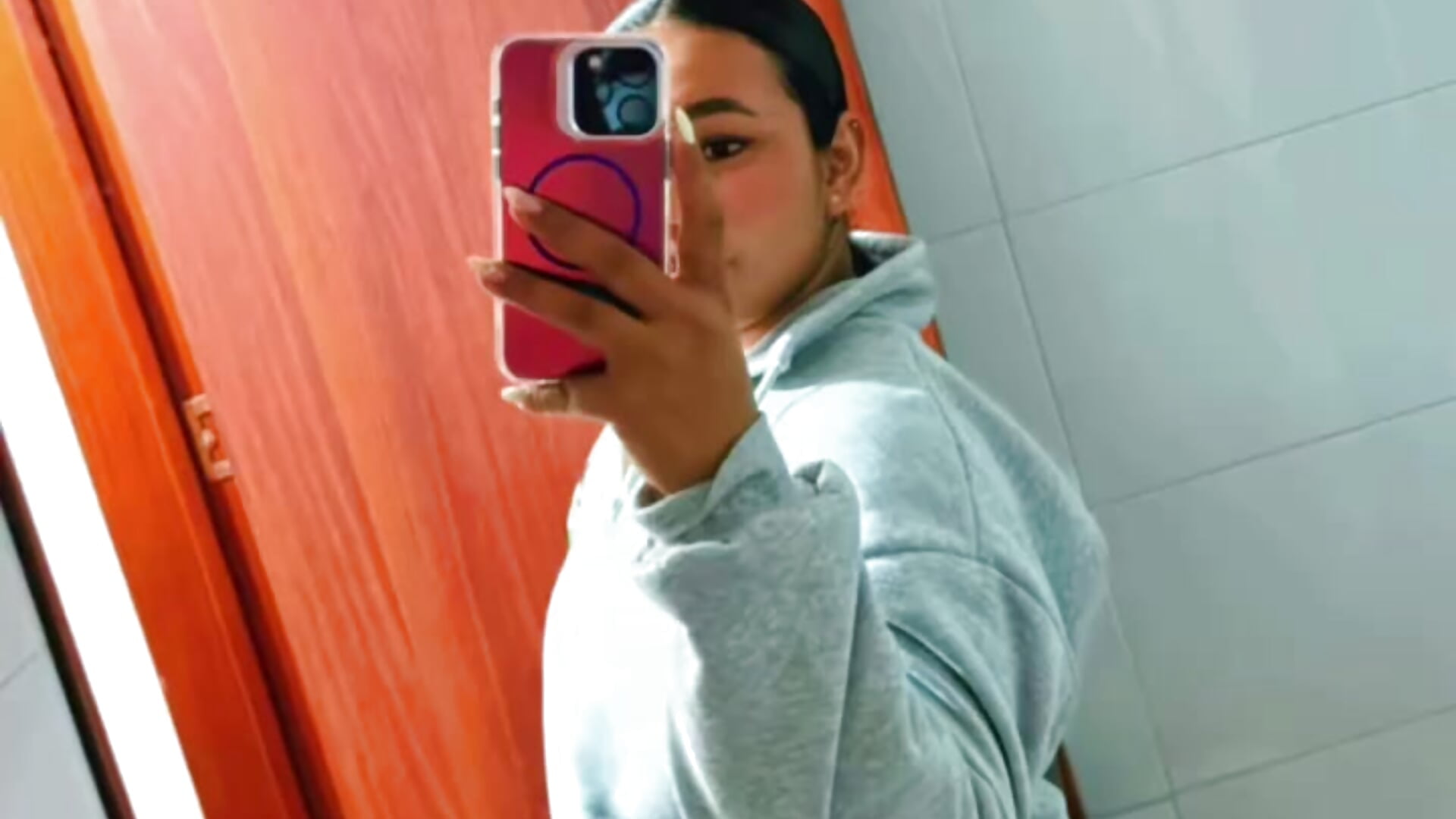 Pollito 🐥 - carolina_fantasty主播的视频