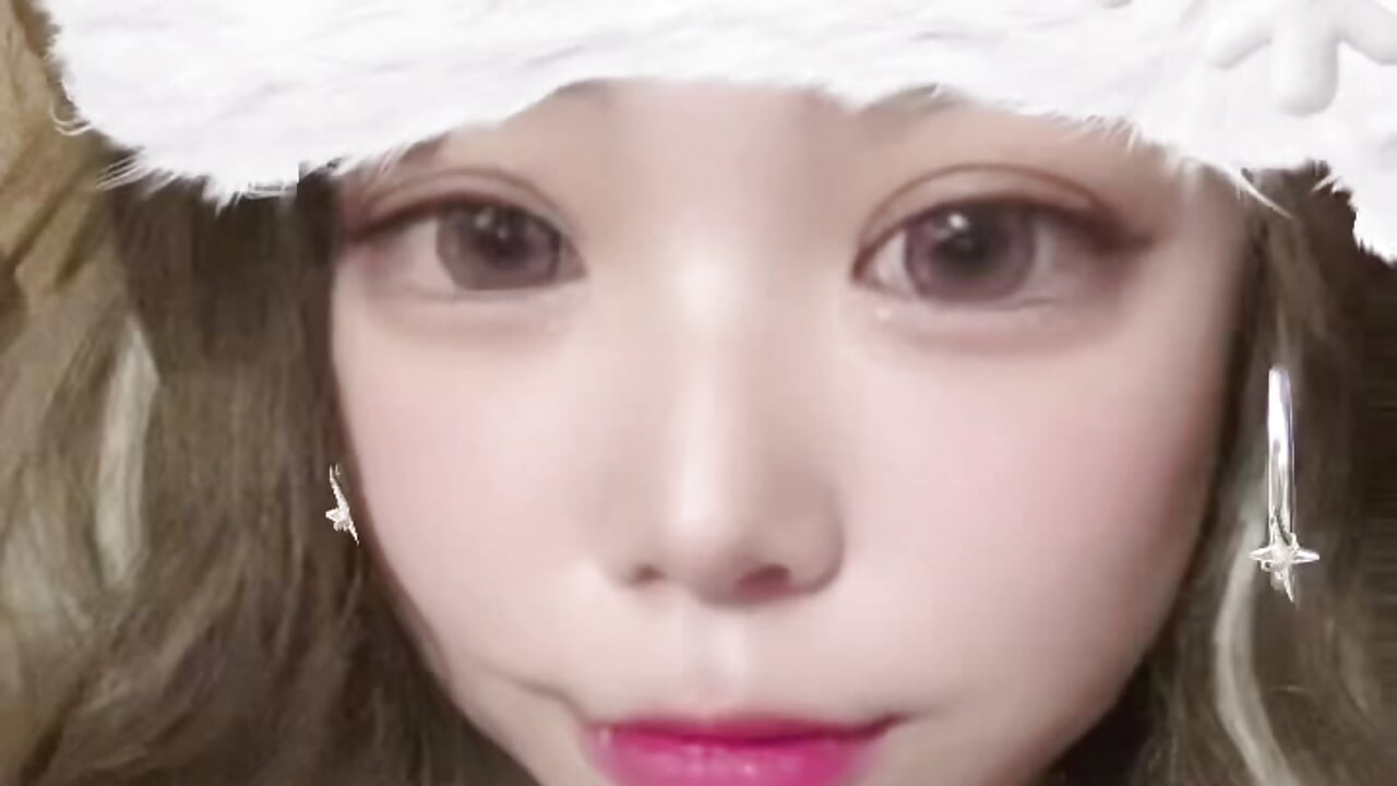 初めてのウインクからの〜投げKiss💋✨－カメラキャストのxoxCandyxoxの動画