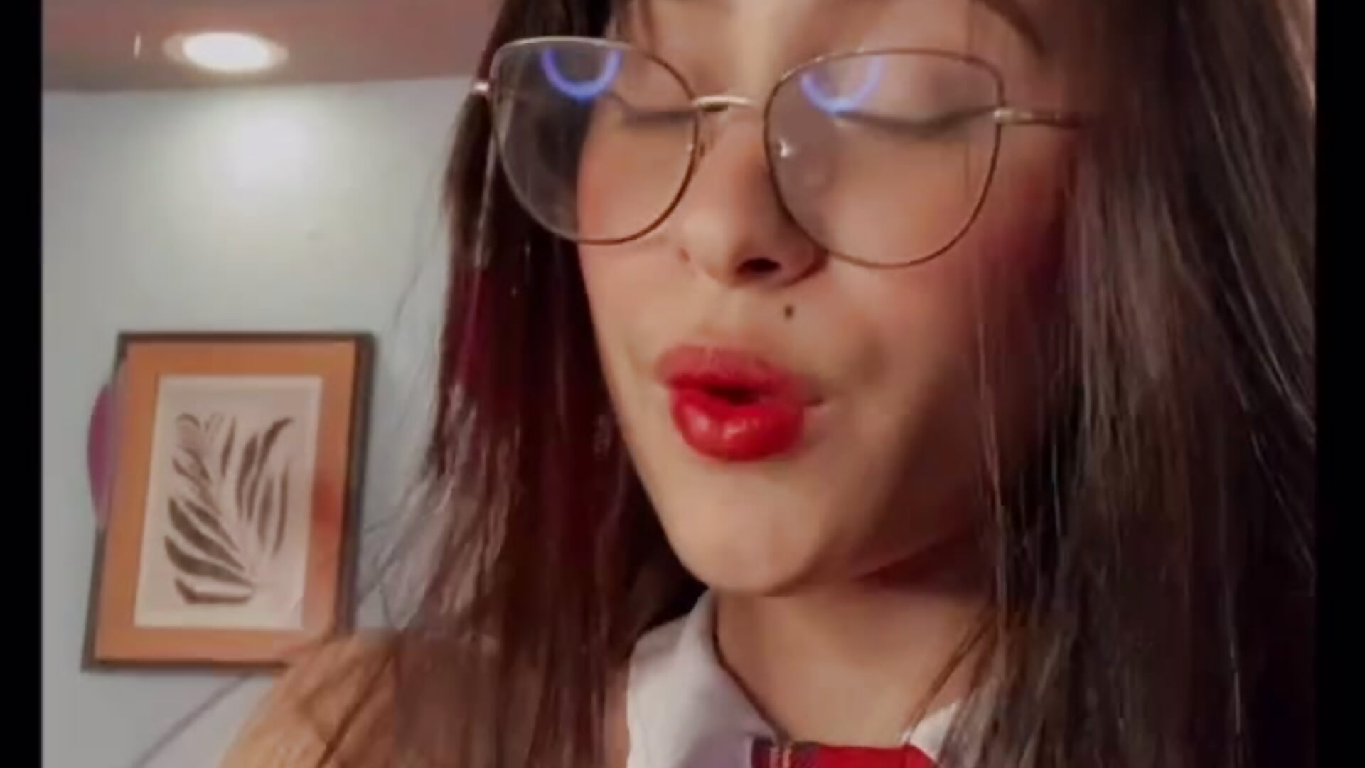 93D0F759-A3E6-40CB-BA2C-3B91731547EC - video by luna_blossom_ cam model