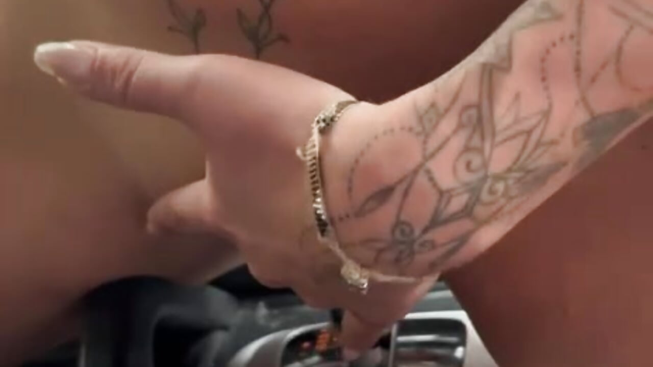 Fuck the gear lever / Gearshift fuck). Ganghelbel Fick 🫣😍🤤😏