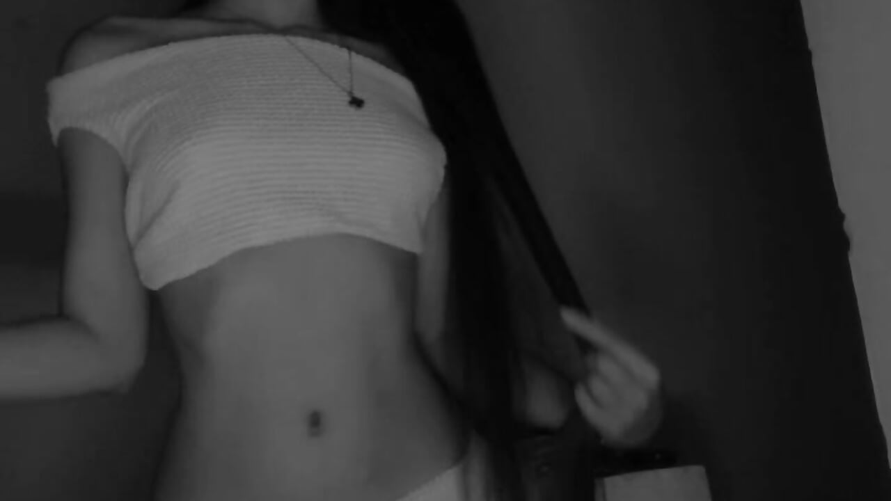 Add me ass a friend 💖 - video by Lara_Bella cam model