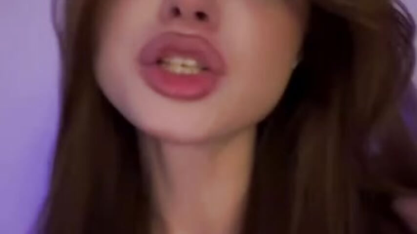 😋 - clip cu WillaVeile model videochat