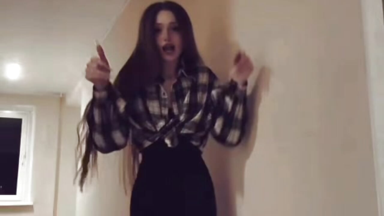 😙 - clip cu WillaVeile model videochat