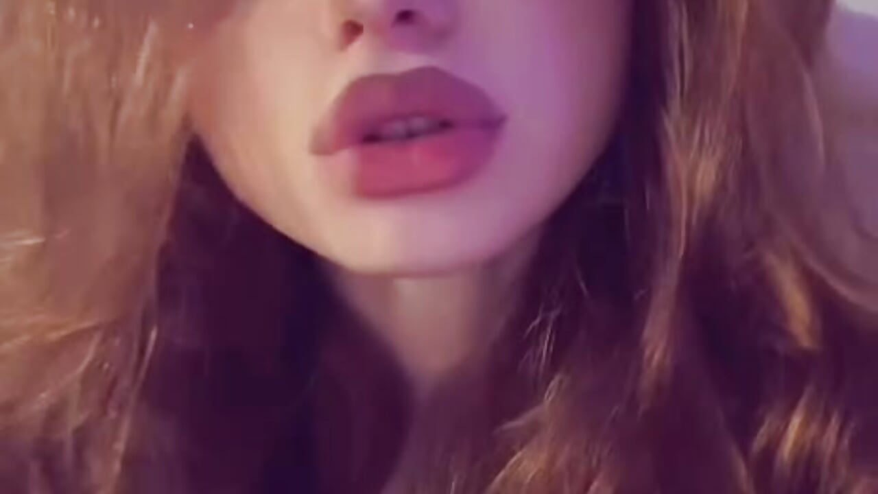 😏 - clip cu WillaVeile model videochat