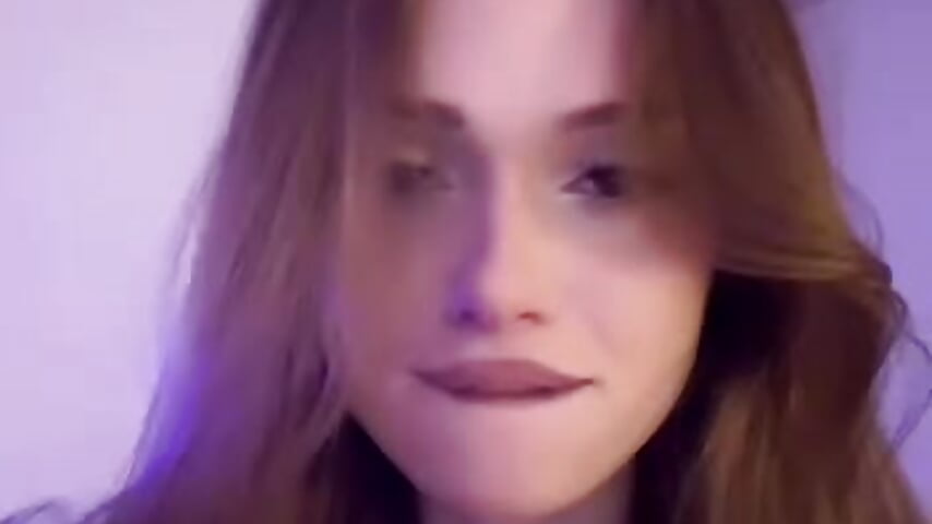😜 - clip cu WillaVeile model videochat